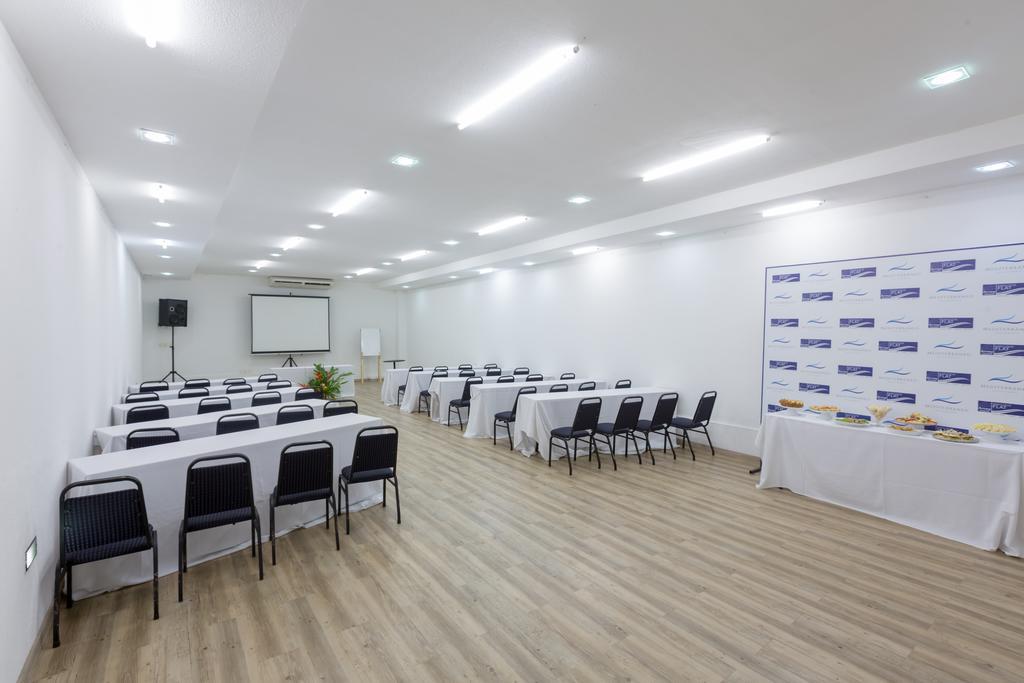 Hotel Executive Arrey 3*
