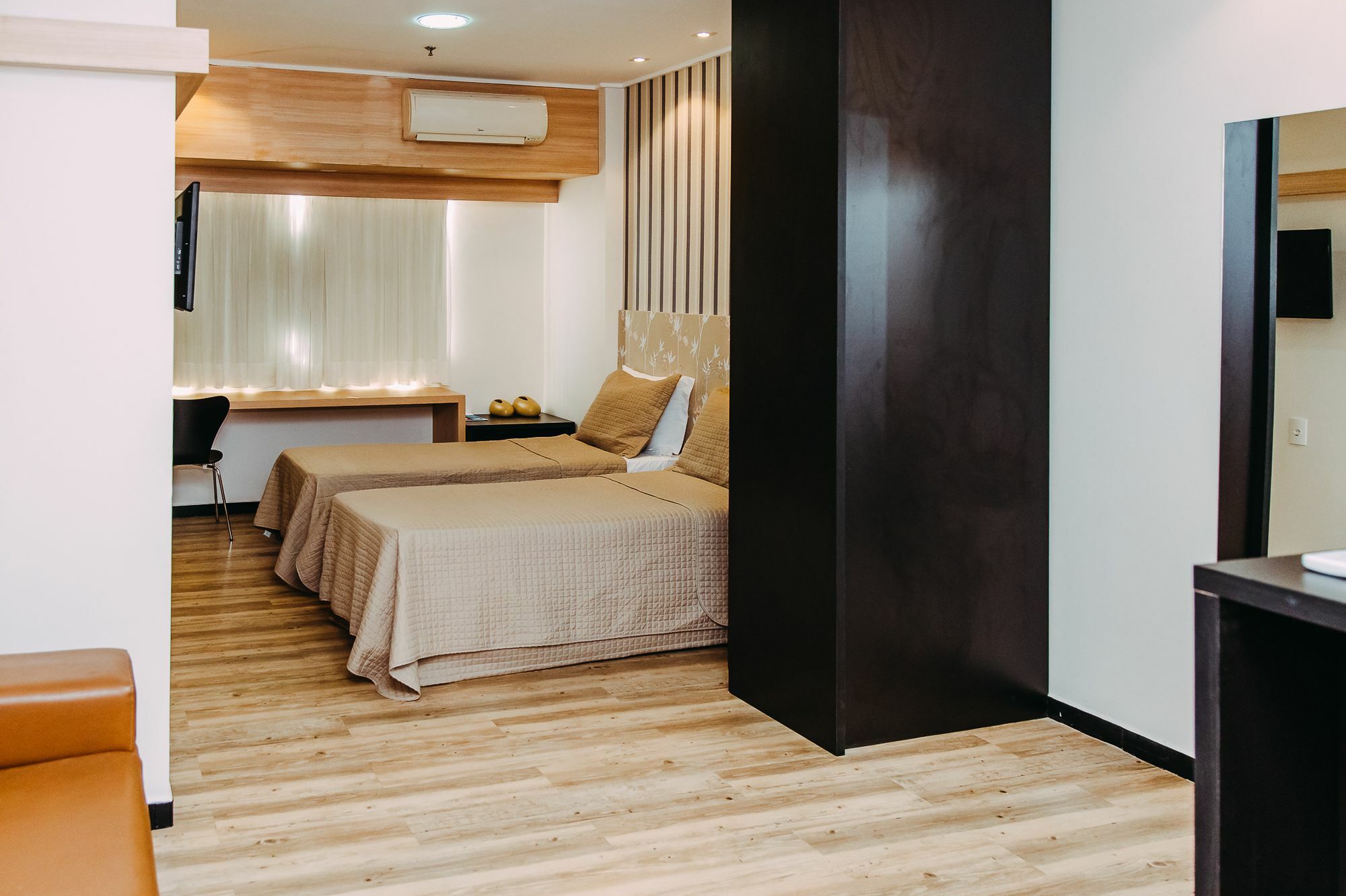 Hotel Executive Arrey 3*